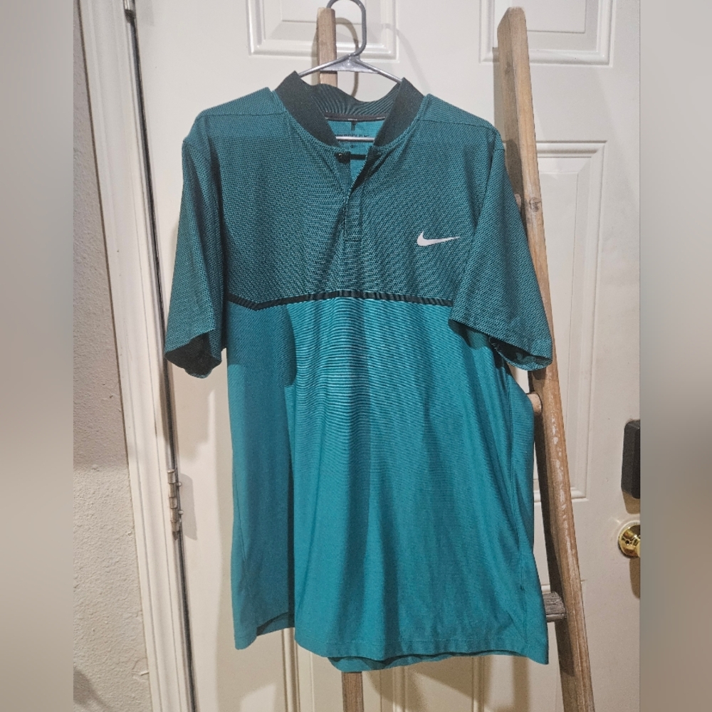 Nike Golf Modern Fit Shirt XL